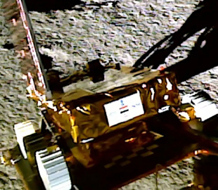 Індійська космічна агенція не отримала сигналів з модуля «Вікрам» та місяцехода «Праг'ян» у другий місячний день