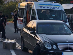 В Мариуполе отвлекшийся на телефон водитель сбил двух женщин-полицейских