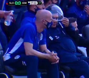 Марадона с сыном в "космических" шлемах насмешили соцсети