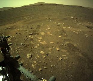 Марсохід Perseverance вперше проїхався по Марсу