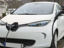 Стало відомо, коли електрокари стануть дешевше бензинових автомобілів