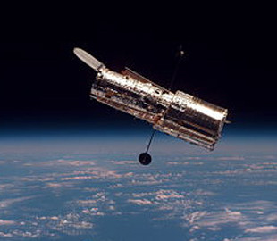 Телескоп Hubble зробив неймовірні знімки Юпітера