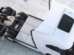 LG Energy Solution будет снабжать батареями электрические грузовики Nikola Tre