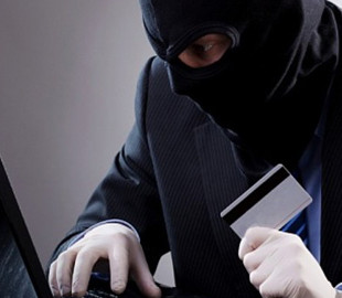 В Киеве мошенники выманили у женщины 4 500 гривен за несуществующего пуделя