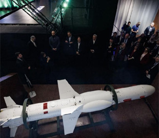 "Пузатий Нептун": з’явилося фото нової української ракети