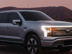 Перехід на електромобілі набирає обертів, але труднощів у виробників стає дедалі більше