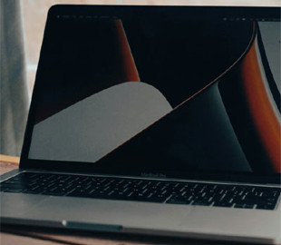 Чи потрібно встановлювати антивірус для MacBook у 2025 році