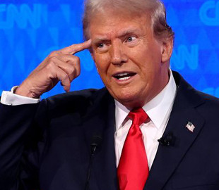 Телеканали США бойкотують висвітлення подій за участі Трампа