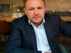 Кропачов купив ліцензію телеканалу нардепа-зрадника від «Слуги народу»