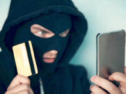 Телефонний шахрай ошукав жінку на 42 тисячі гривень