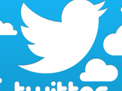 Жартівливий пост у мережі перетворив бабусю на зірку