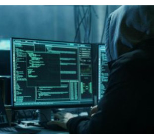 Боти, фейки та фальшиві блогери: Польща попередила про масштабні російські інформаційні атаки