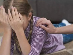 У Києві жінка два роки знімала дитяче порно зі своєю 5-річною донькою