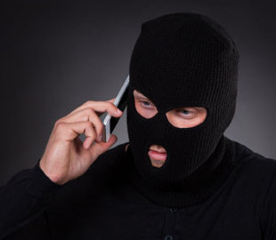 Представился прокурором из Москвы и выманил 60 тысяч: суд вынес приговор мошеннику