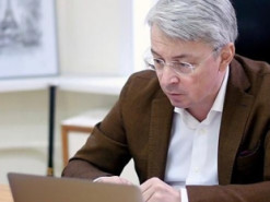 Ткаченко нагадав іноземним ЗМІ, що відвідувати окуповані території треба через українські КПВВ