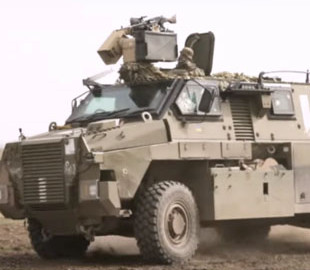 Витримує протитанкові міни: десантники ЗСУ розказали про Bushmaster в ЗСУ