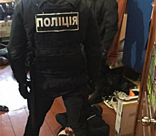 Поліцейські викрили шахрайську «схему», організовану арештантами СІЗО