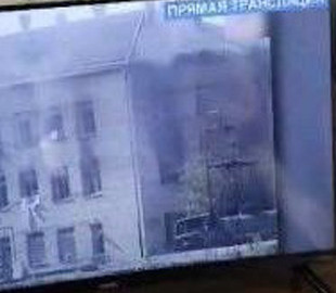 У РФ хакери зламали телеканали: замість параду показували кадри, пов'язані з війною в Україні
