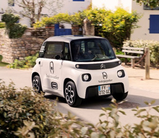 Citroen представила компактный электромобиль Mi Ami Cargo для доставки товаров