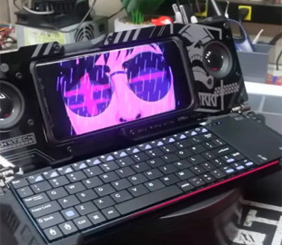 Ентузіаст показав кібердек, який перетворює смартфон на повноцінний робочий пристрій
