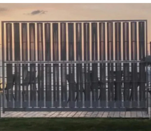 Безшумна вітряна турбіна Vind Panel Wiatrowy виглядає, як паркан: що в ній ще особливого