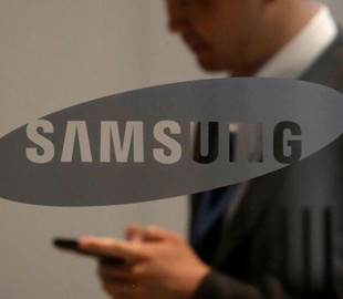 Samsung запатентовала смартфон-слайдер с гибким дисплеем