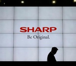 Sharp выходит на рынок OLED-дисплеев