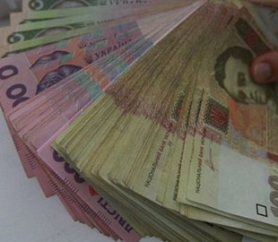 В Харькове кассир «обчищала» банковские счета клиентов