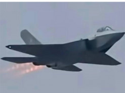 Уникають, як чуми: чому ніхто не купує китайський винищувач-невидимку J-35