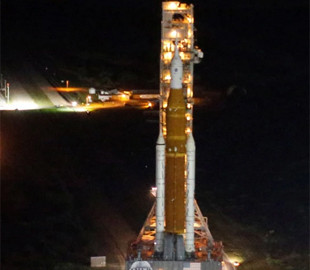 НАСА повідомило про готовність до першого старту ракети для місячної програми