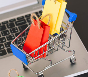 Американцы потратили рекордную сумму на интернет-покупки в «черную пятницу»