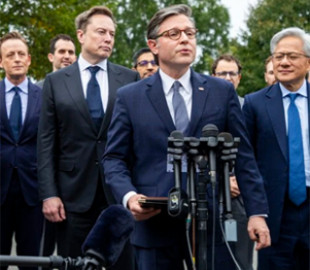 Керівники технокомпаній підтримали пропозицію Трампа називати ШІ «суперінтелектом»