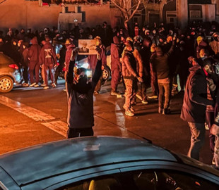 Франція може допомогти іранцям із доступом до інтернету через Eutelsat