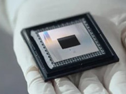 У Великій Британії створили перший квантовий комп'ютер на звичайних чіпах