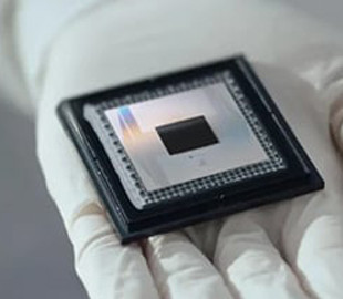 У Великій Британії створили перший квантовий комп'ютер на звичайних чіпах