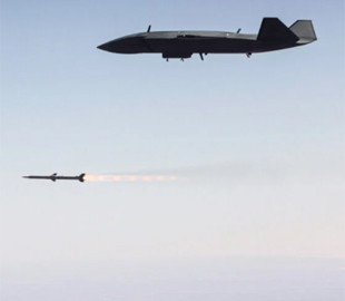 Австралійські розробники успішно запустили ракету AIM-120 з бойового дрона MQ-28A Ghost Bat