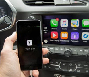 Apple придумала, как превратить Siri в личного водителя