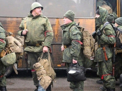 У Москві в військкомати поліція примусово забирає безхатьків