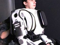 Российская киберугроза: от хакеров до «робота Бориса»