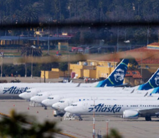 Alaska Airlines знову зупинила рейси через збій в ІТ-системі