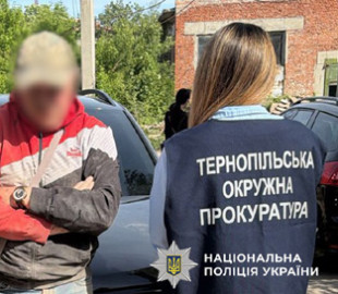 Псевдознайомства у ТЦК та шантаж призовом: у Тернополі затримали ділка, який вимагав 9000 доларів за видалення з бази «Оберіг»
