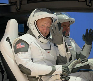 В NASA рассказали, когда экипаж Crew Dragon попадет на МКС