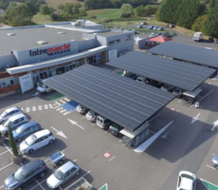 У Франції розробили сонячний навіс без фундаменту для зарядки автомобілів