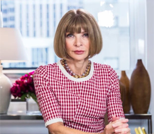 Після 37 років Анна Вінтур залишає посаду головної редакторки Vogue US