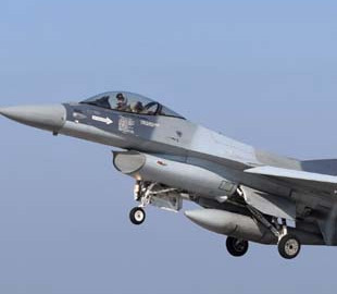 У Молдові спростували фейк про запланований проліт румунських F-16
