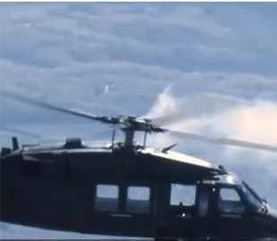 Вертолет Black Hawk впервые совершил получасовой полет без пилота