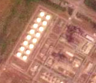 Троси не допомогли. З’явились супутникові знімки наслідків атаки БПЛА на Новошахтинський НПЗ у Росії