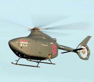 У Британії вперше піднявся в повітря автономний військовий вертоліт