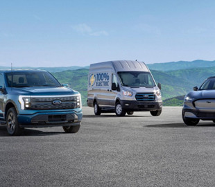 Ford разделит бизнес по производству машин с ДВС и электродвигателями