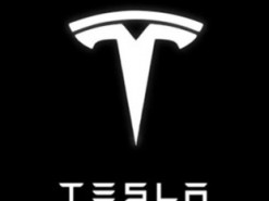 Tesla має намір вийти на британський енергоринок